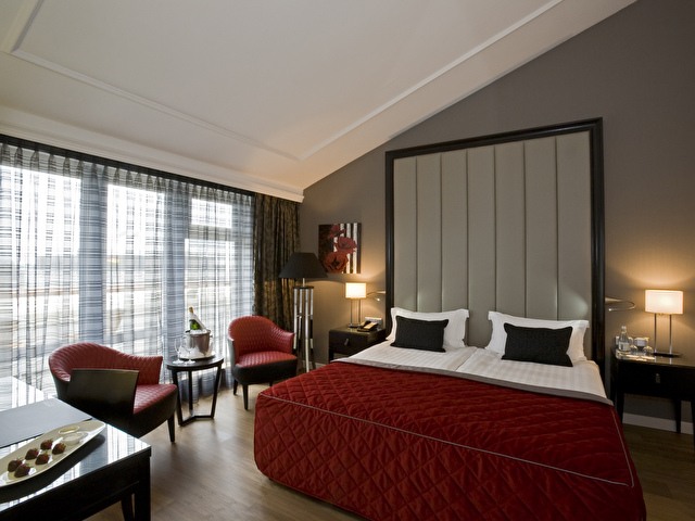 HotelPhoto3